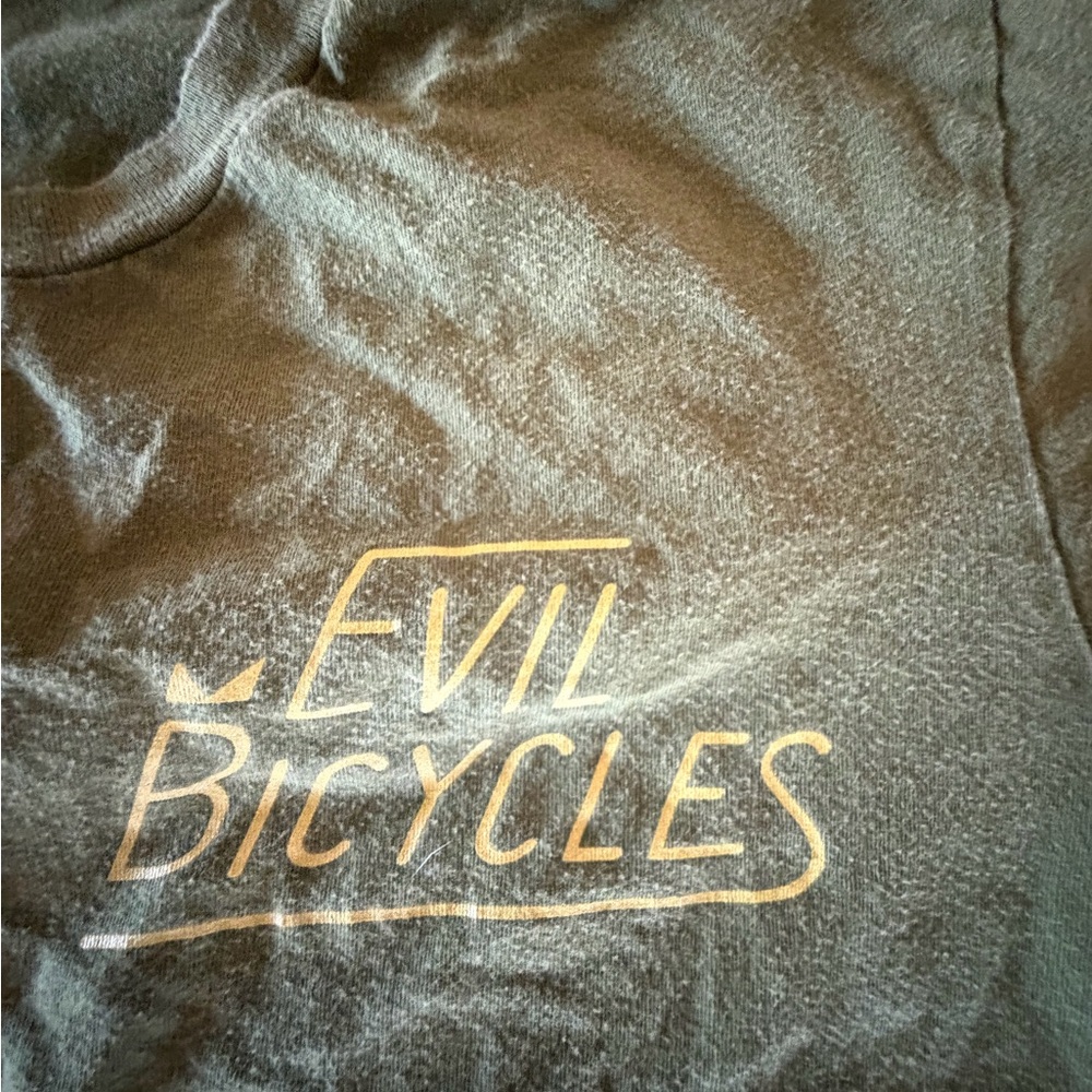 Evil Bikes T Shirt - Picture 2 of 3